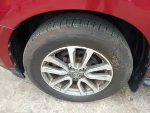 Nissan Pathfinder 2014 Red