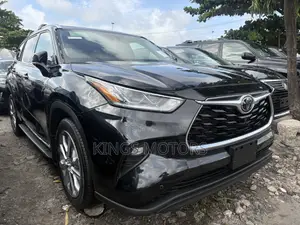 Toyota Highlander 2021 Black