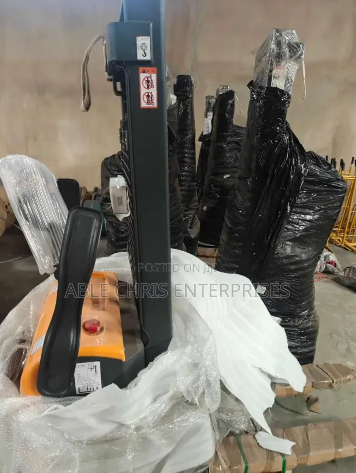 Electric Pallet Stacker 2ton