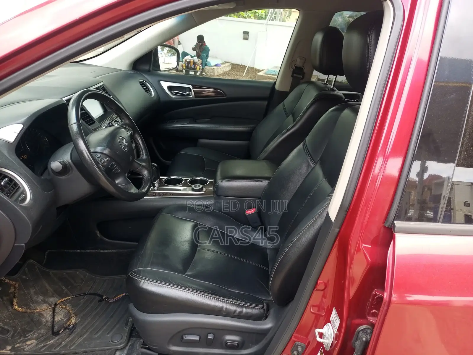 Nissan Pathfinder 2014 Red