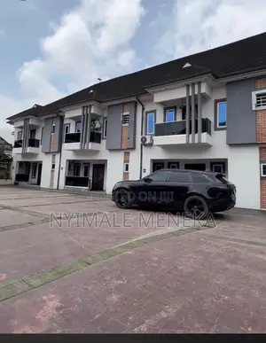 4bdrm House in Ada George, Rumueprikom for sale