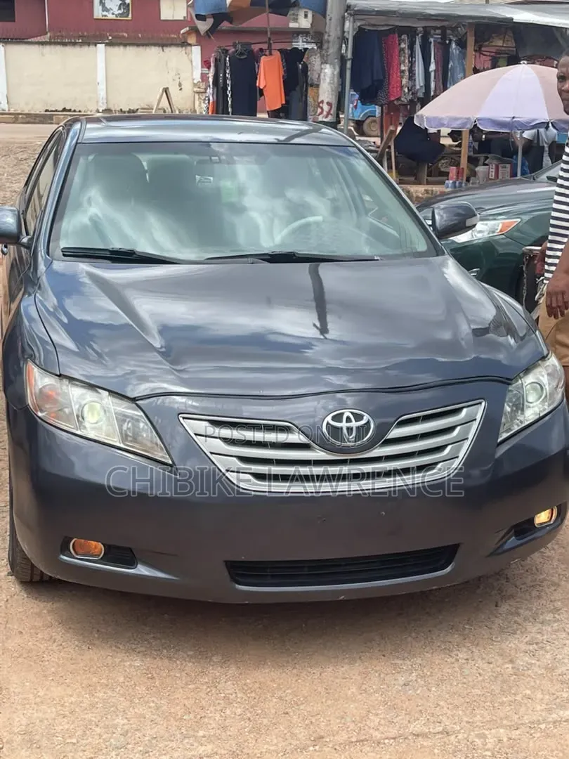 Toyota Camry 2009 Gray
