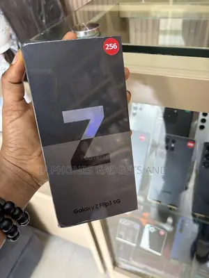 New Samsung Galaxy Z Flip 3 256 GB Black