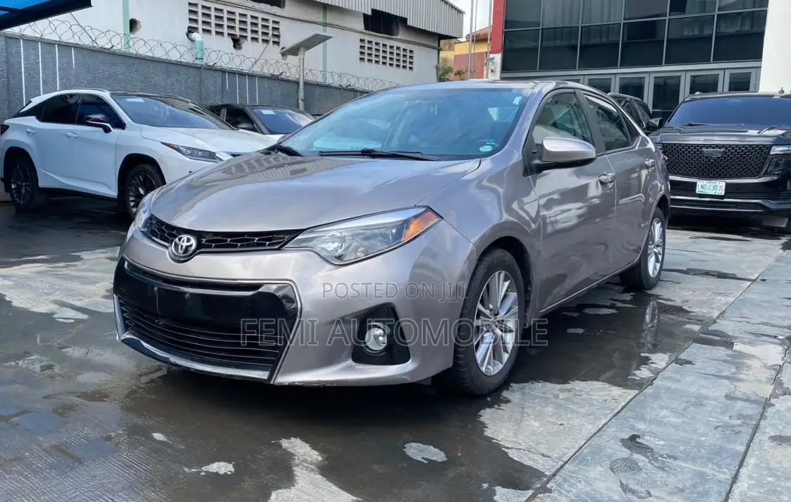 Toyota Corolla 2014 Gray