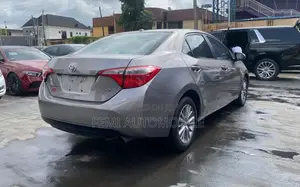 Toyota Corolla 2014 Gray