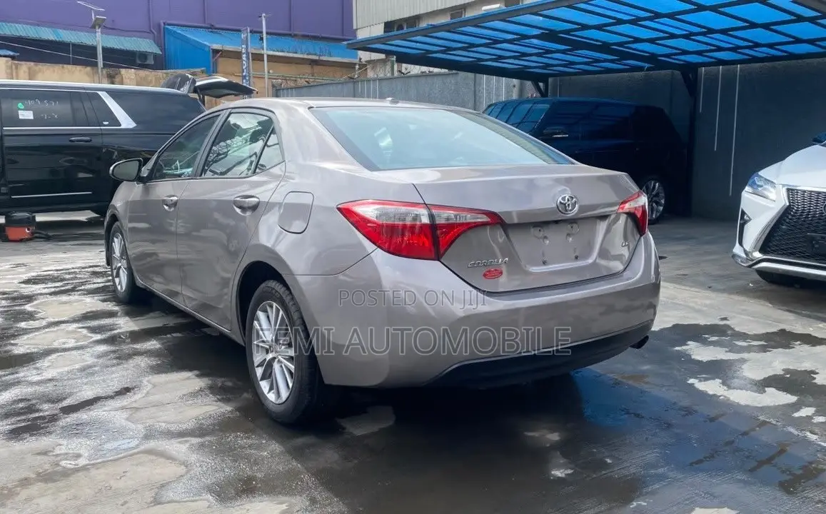 Toyota Corolla 2014 Gray