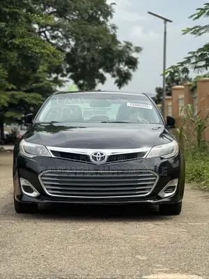 Toyota Avalon XLE 4dr Sedan (3.5L 6cyl 6A) 2015 Black