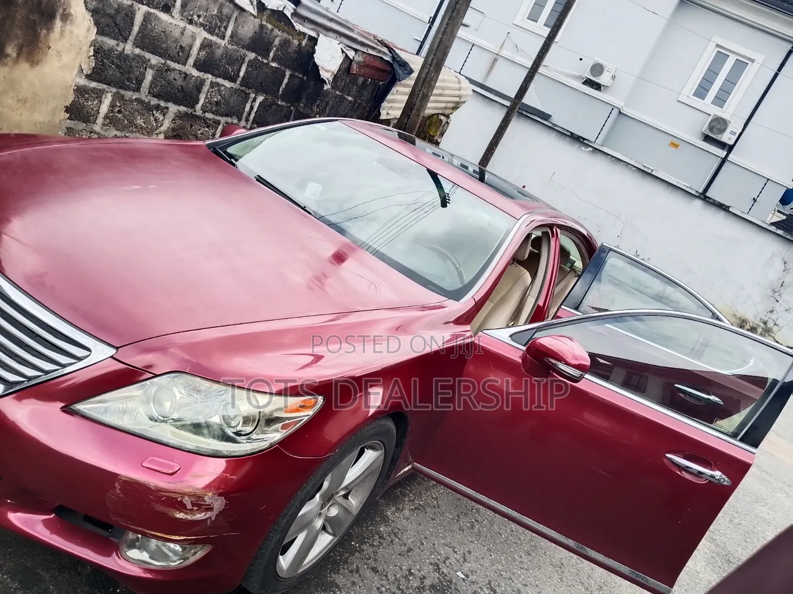 Lexus LS 460 2011 Red