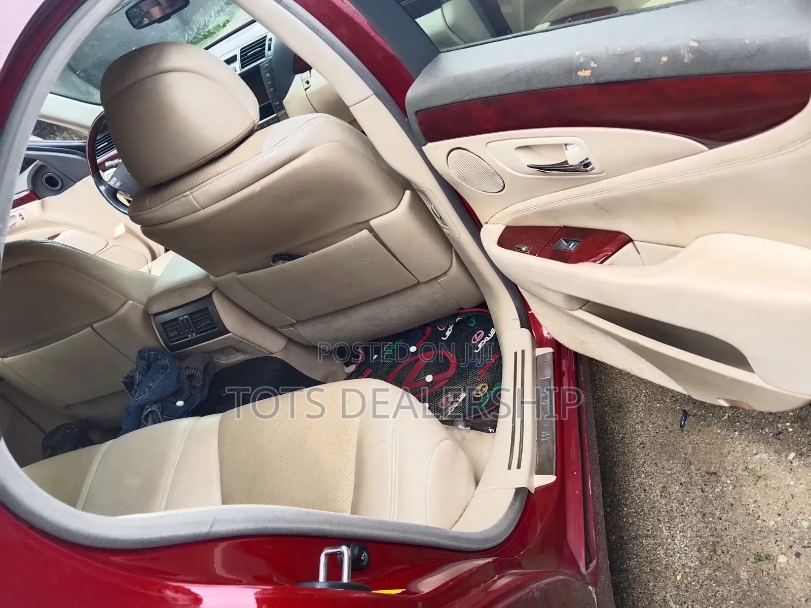 Lexus LS 460 2011 Red
