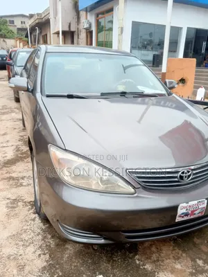 Toyota Camry 2024 Gray
