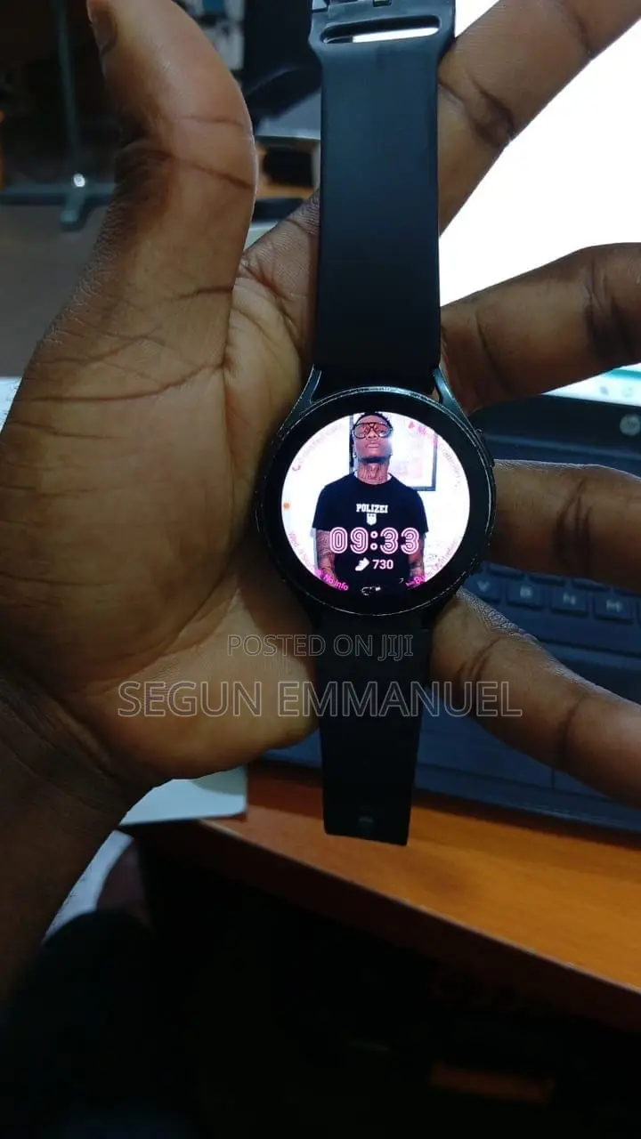 Samsung Watch 4