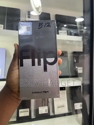 New Samsung Galaxy Z Flip4 512 GB Purple