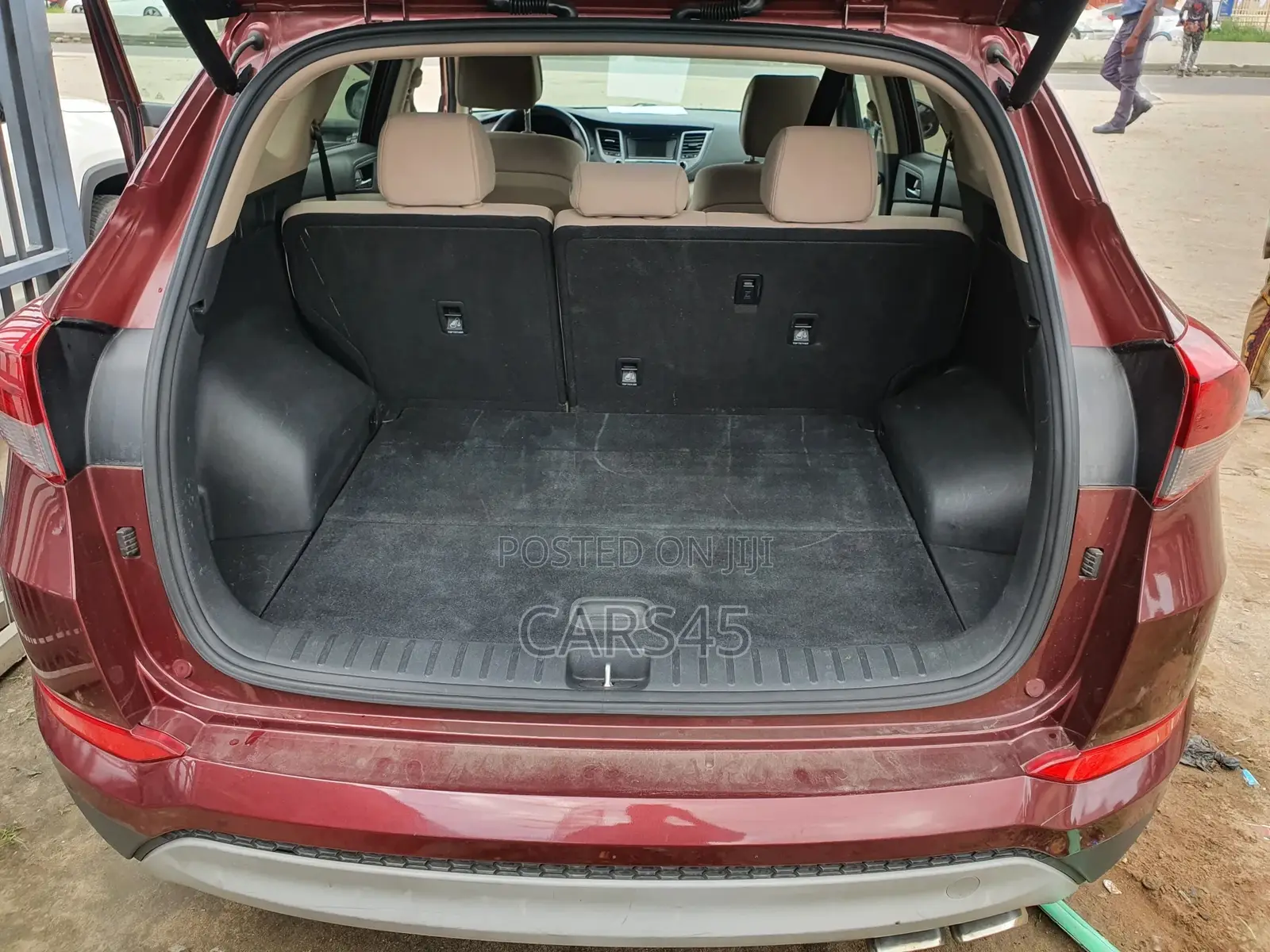 Hyundai Tucson 2017 Red