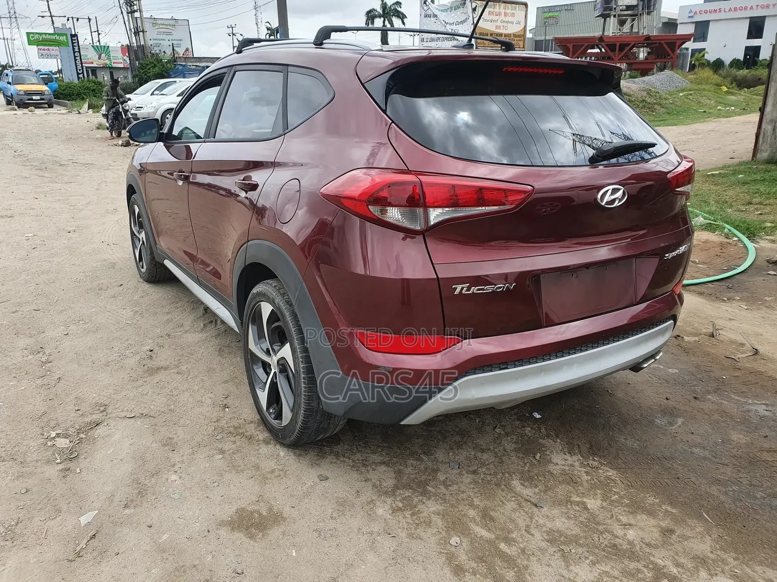 Hyundai Tucson 2017 Red