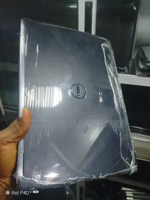 Laptop Dell Latitude E7470 8GB Intel Core i7 SSD 256GB
