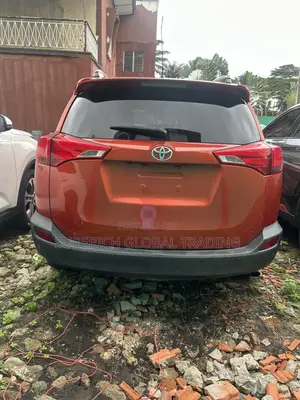 Toyota RAV4 2013 Orange