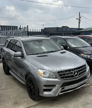 Mercedes-Benz M Class ML350 4MATIC 4dr SUV AWD (3.5L 6cyl 7A) 2014