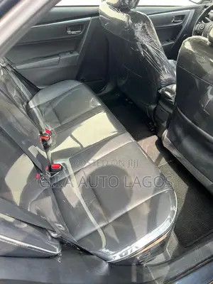 Toyota Corolla S 4dr Sedan (1.8L 4cyl CVT) 2014 Gray