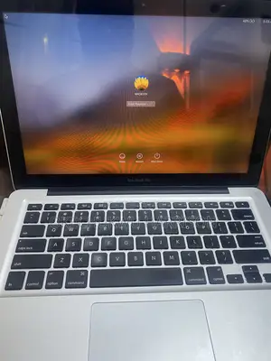 Laptop Apple MacBook 2012 8GB Intel Core i5 SSD 128GB