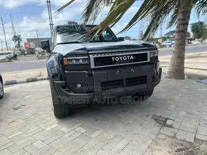 New Toyota Land Cruiser Prado 2.4 Petrol 2025 Black