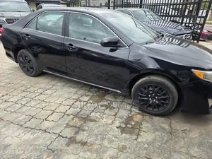 Toyota Camry L 4dr Sedan (2.5L 4cyl 6A) 2012 Black