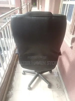 Executive Office Chair