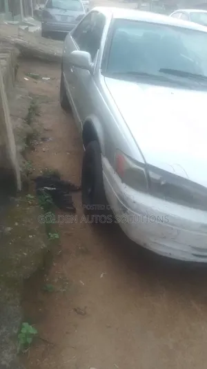 Toyota Camry 2000