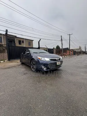 Toyota Avalon XLE Premium 4dr Sedan (3.5L 6cyl 6A) 2015 Blue