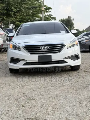 Hyundai Sonata SE 2016 White