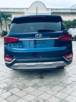 Hyundai Santa Fe SE 2.4 AWD 2019 Blue