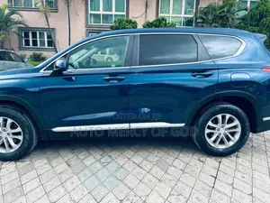 Hyundai Santa Fe SE 2.4 AWD 2019 Blue
