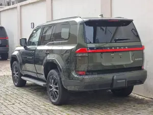 New Lexus GX 2026 Green