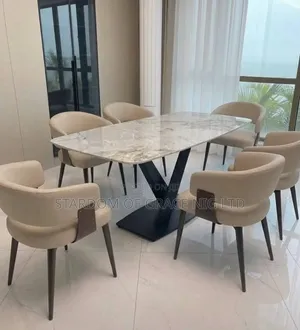 Beautiful and Classy Dinning