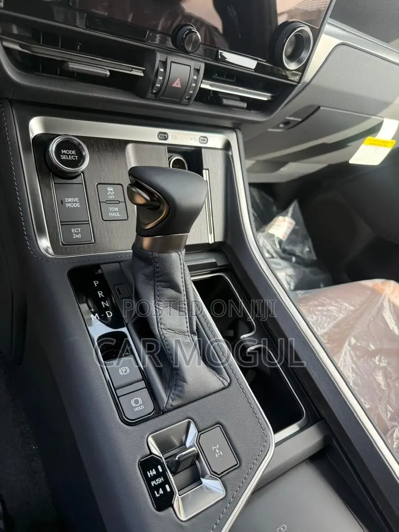 New Lexus GX 2026 Gray