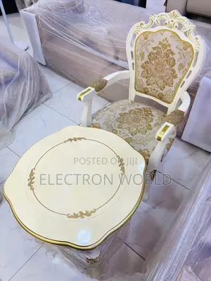 Royal Coffe Table