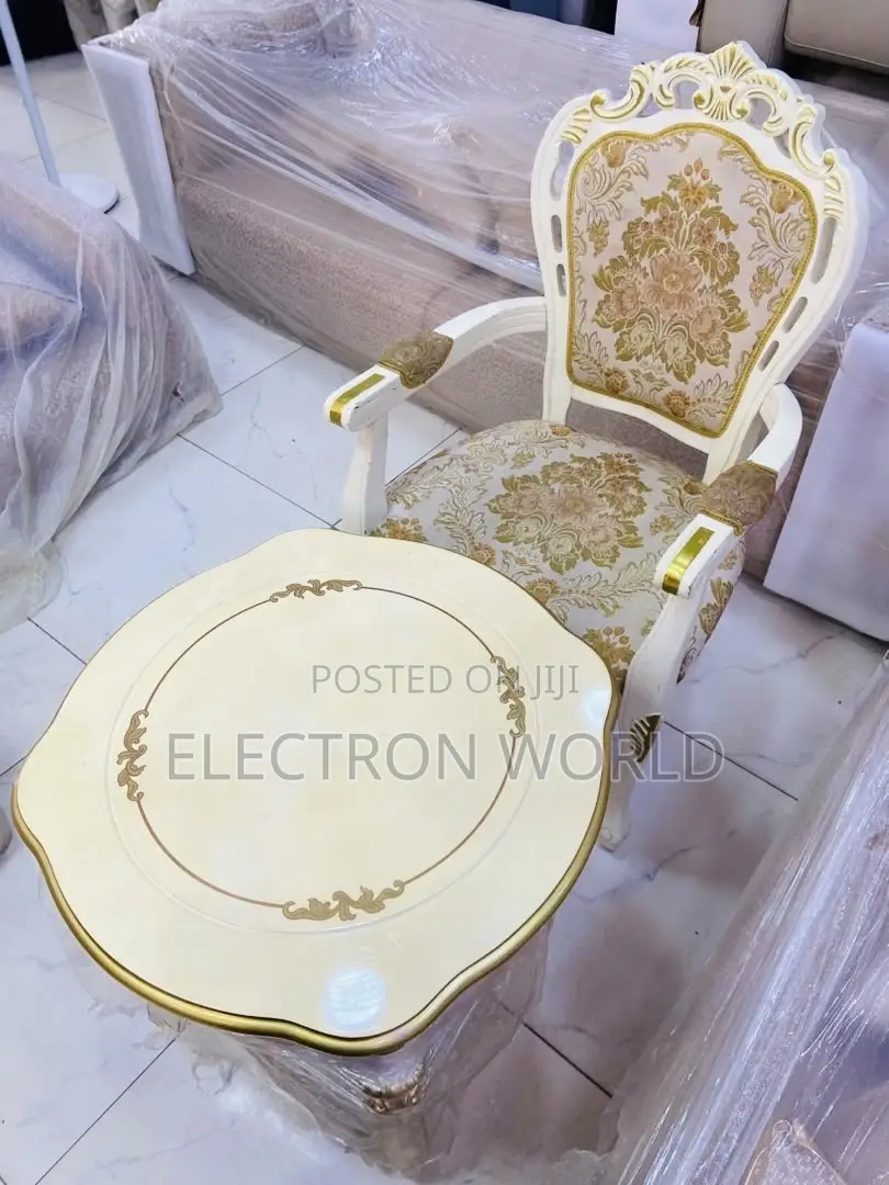 Royal Coffe Table