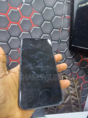 Apple iPhone 11 64 GB Black