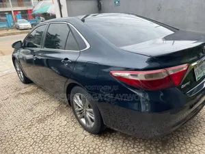 Toyota Camry 2016 Black