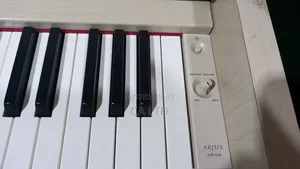 Yamaha Arius Ydp-S34 Digital Piano , Tokunbo