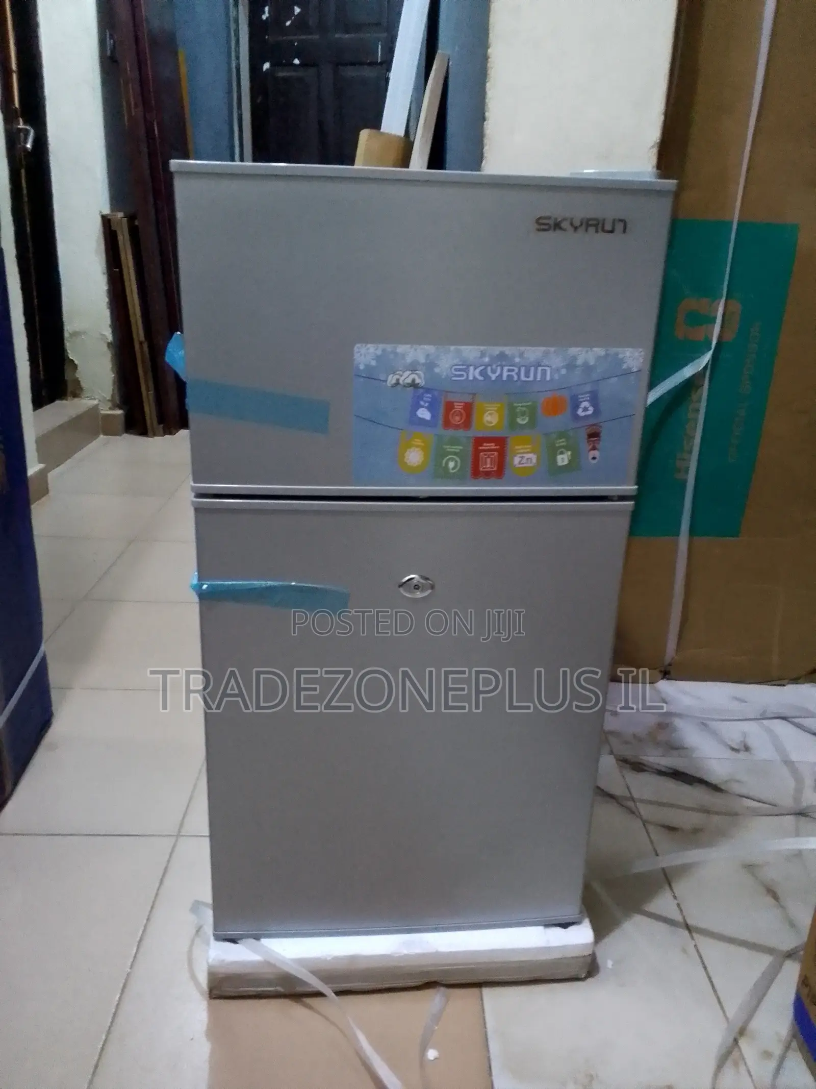 SkyRun Refrigerator BCD85 Practical Choice for Food Storage