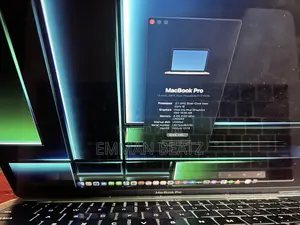 Laptop Apple MacBook Pro 2017 8GB Intel Core i5 SSD 256GB