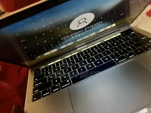 Laptop Apple MacBook Pro 2017 8GB Intel Core i5 SSD 256GB