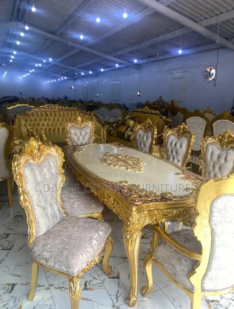 Dinning Table
