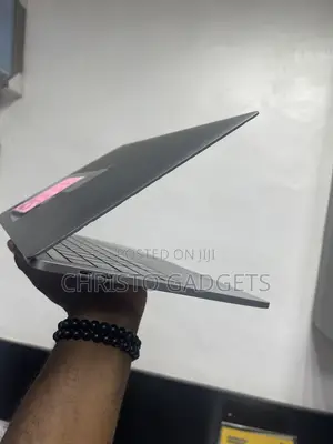 Laptop Apple MacBook Pro 2019 16GB Intel Core i7 SSD 512GB