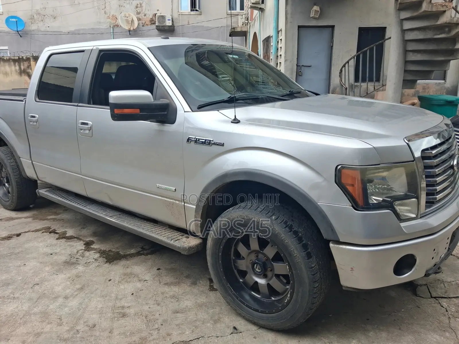 Ford F-150 2011 Gray