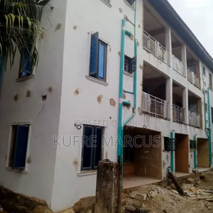 2bdrm Block of Flats in Believer, Agric for rent