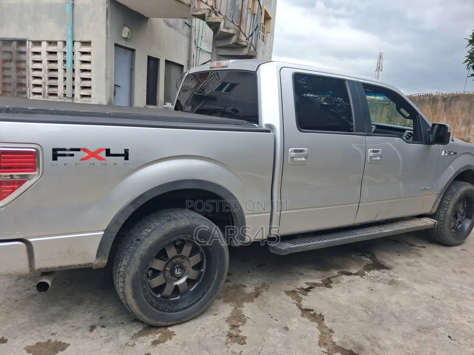 Ford F-150 2011 Gray