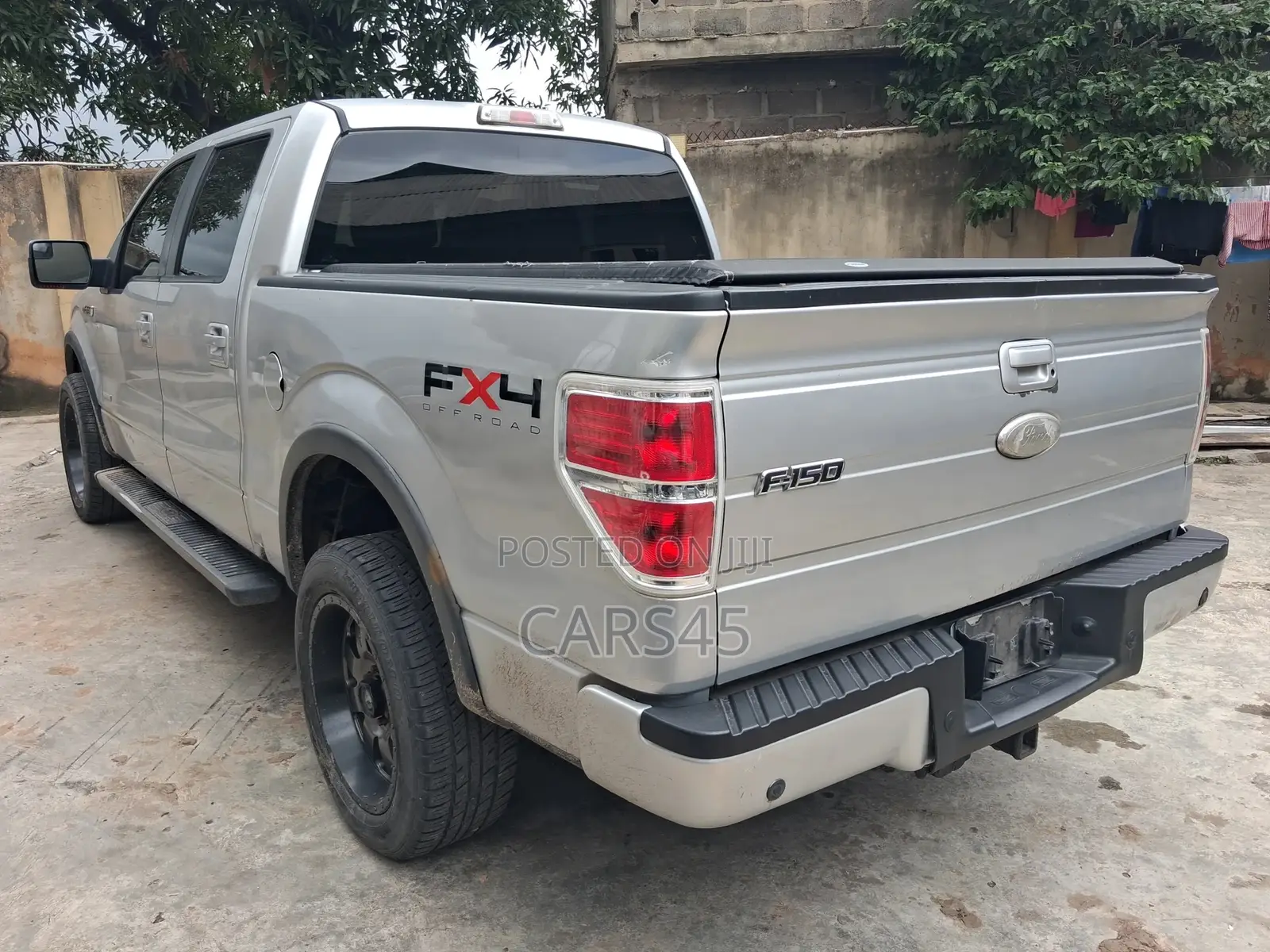 Ford F-150 2011 Gray
