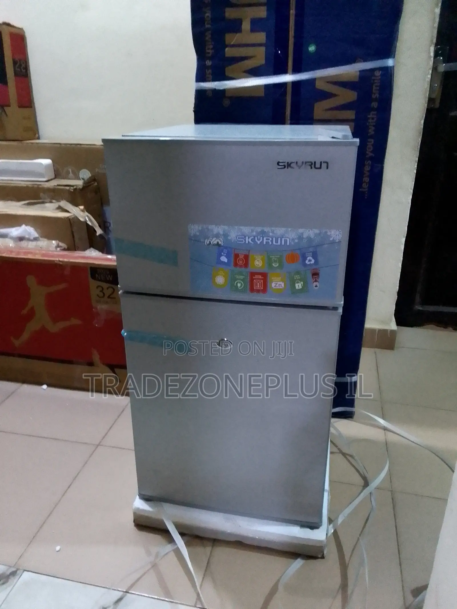 SkyRun BCD85 Refrigerator – Convenient Kitchen Appliance