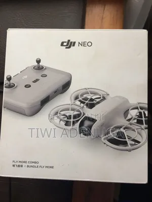 DJI NEO DRONE Fly More Combo